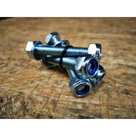   Csavarkészlet 4x M12x50 8,8 + 4x hosszanti + 4x anya (készlet AutoHak 4 utas karimás csaphoz)